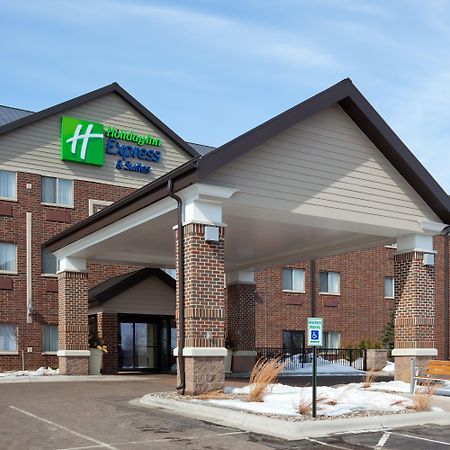 Holiday Inn Express Hotel & Suites St. Paul - Woodbury By Ihg Exterior photo