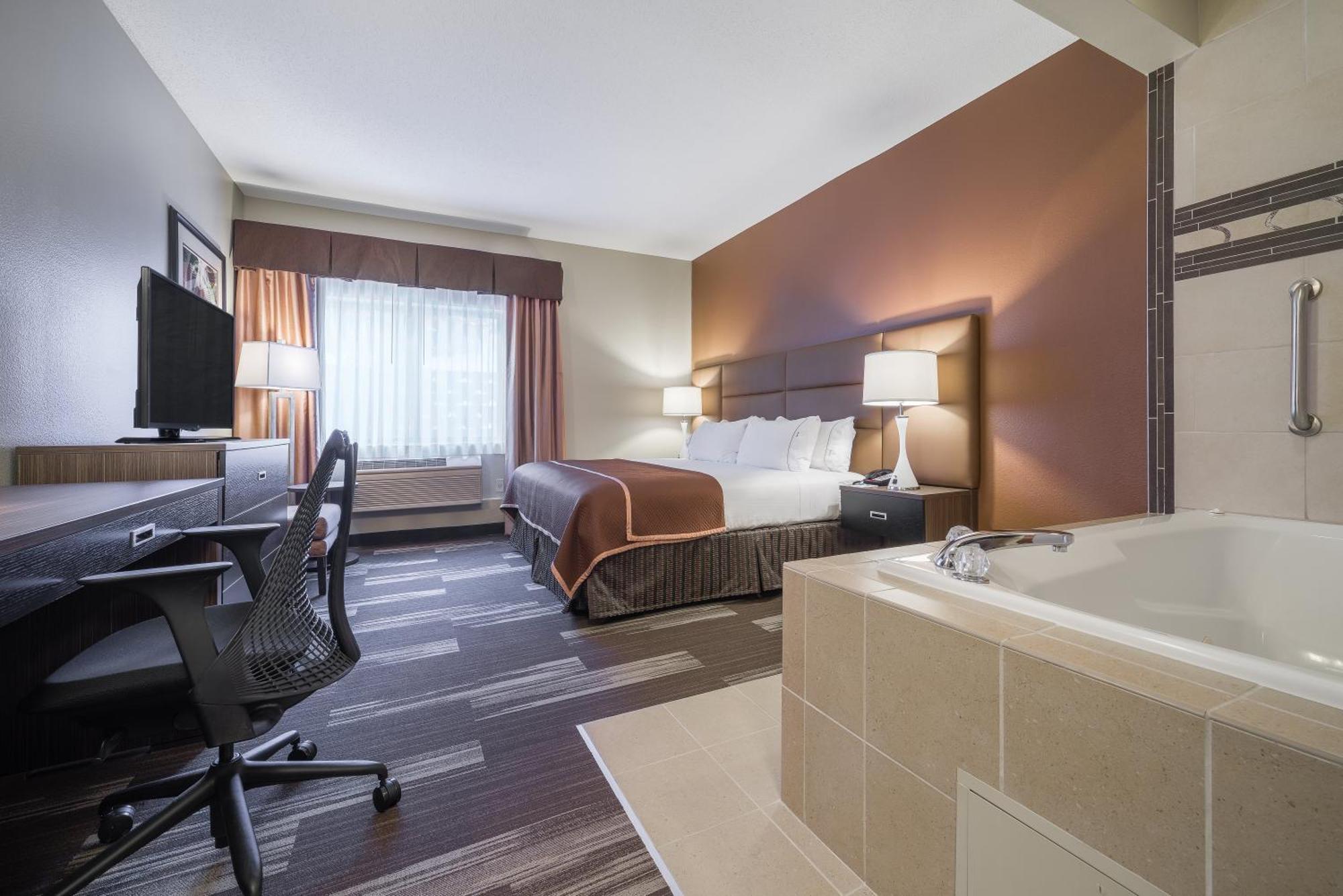 Holiday Inn Express Hotel & Suites St. Paul - Woodbury By Ihg Exterior photo