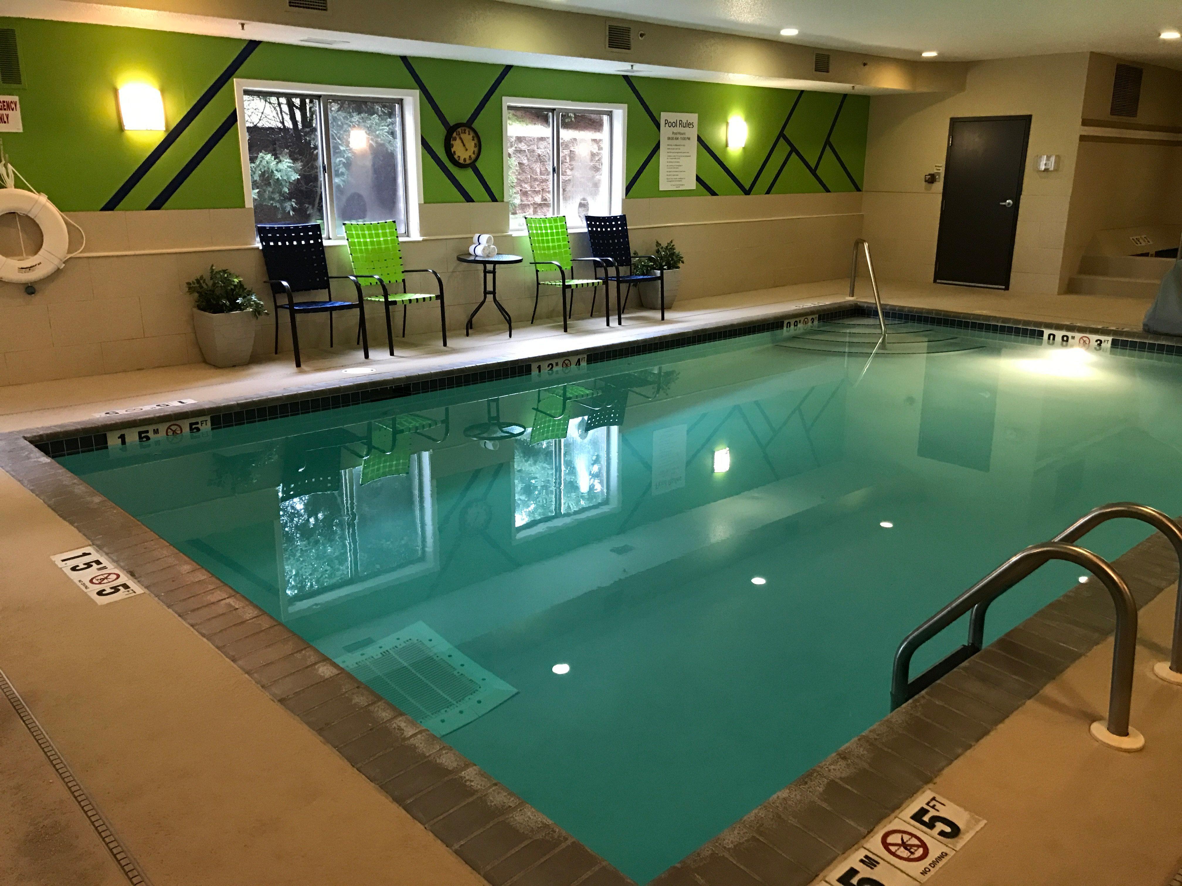 Holiday Inn Express Hotel & Suites St. Paul - Woodbury By Ihg Exterior photo