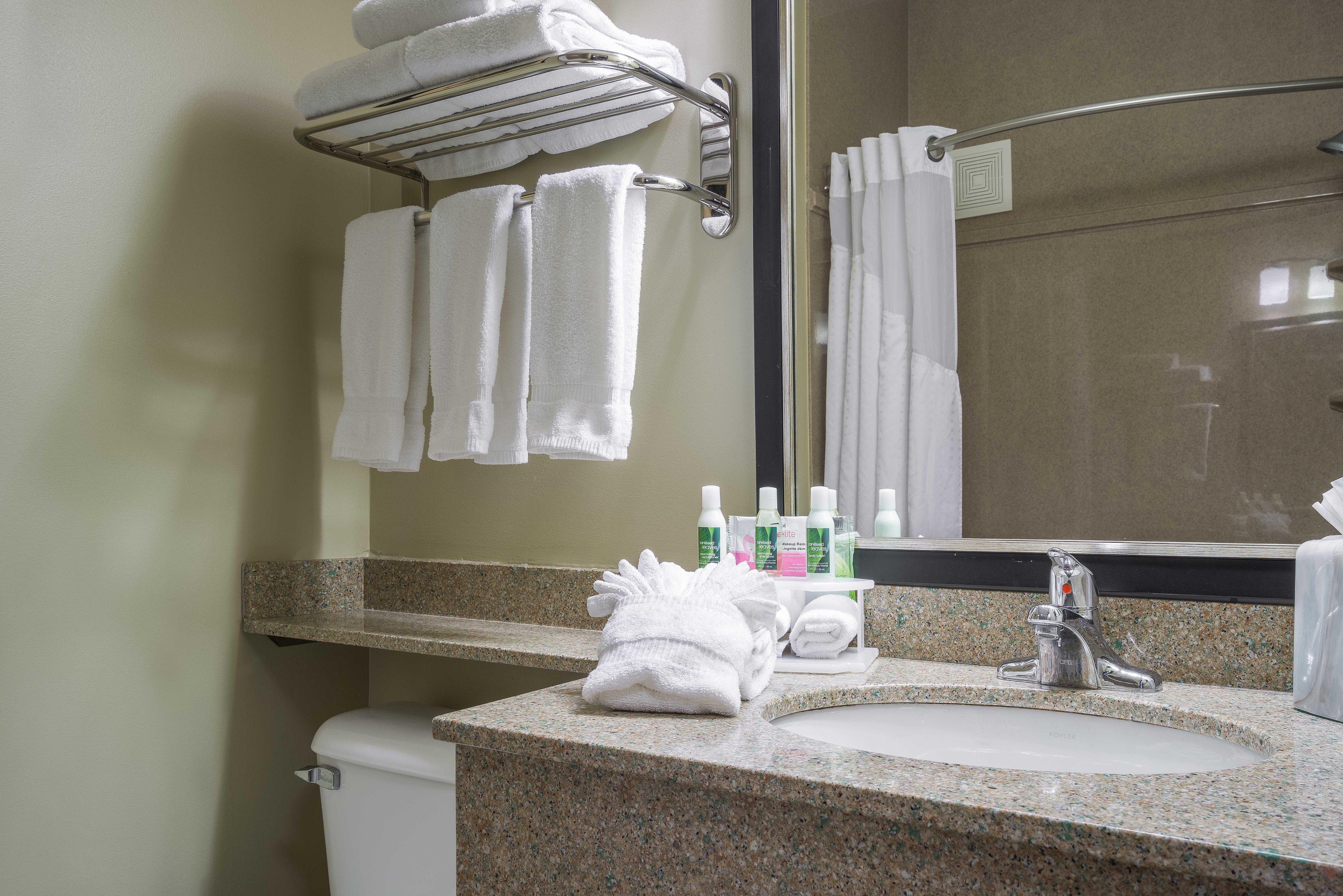 Holiday Inn Express Hotel & Suites St. Paul - Woodbury By Ihg Exterior photo