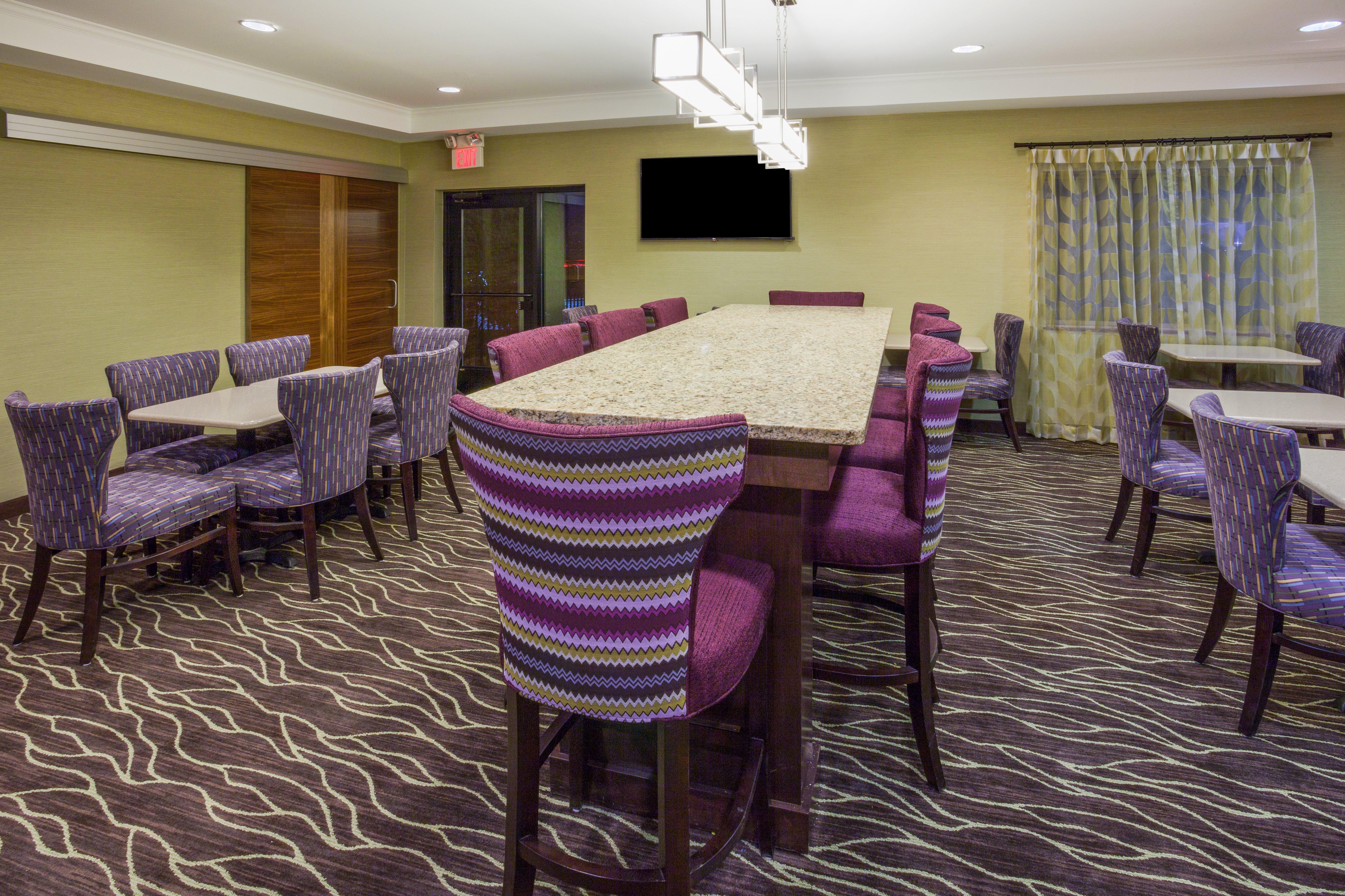 Holiday Inn Express Hotel & Suites St. Paul - Woodbury By Ihg Exterior photo