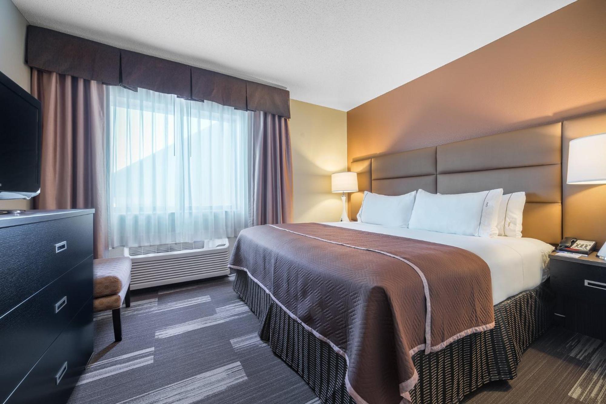 Holiday Inn Express Hotel & Suites St. Paul - Woodbury By Ihg Exterior photo