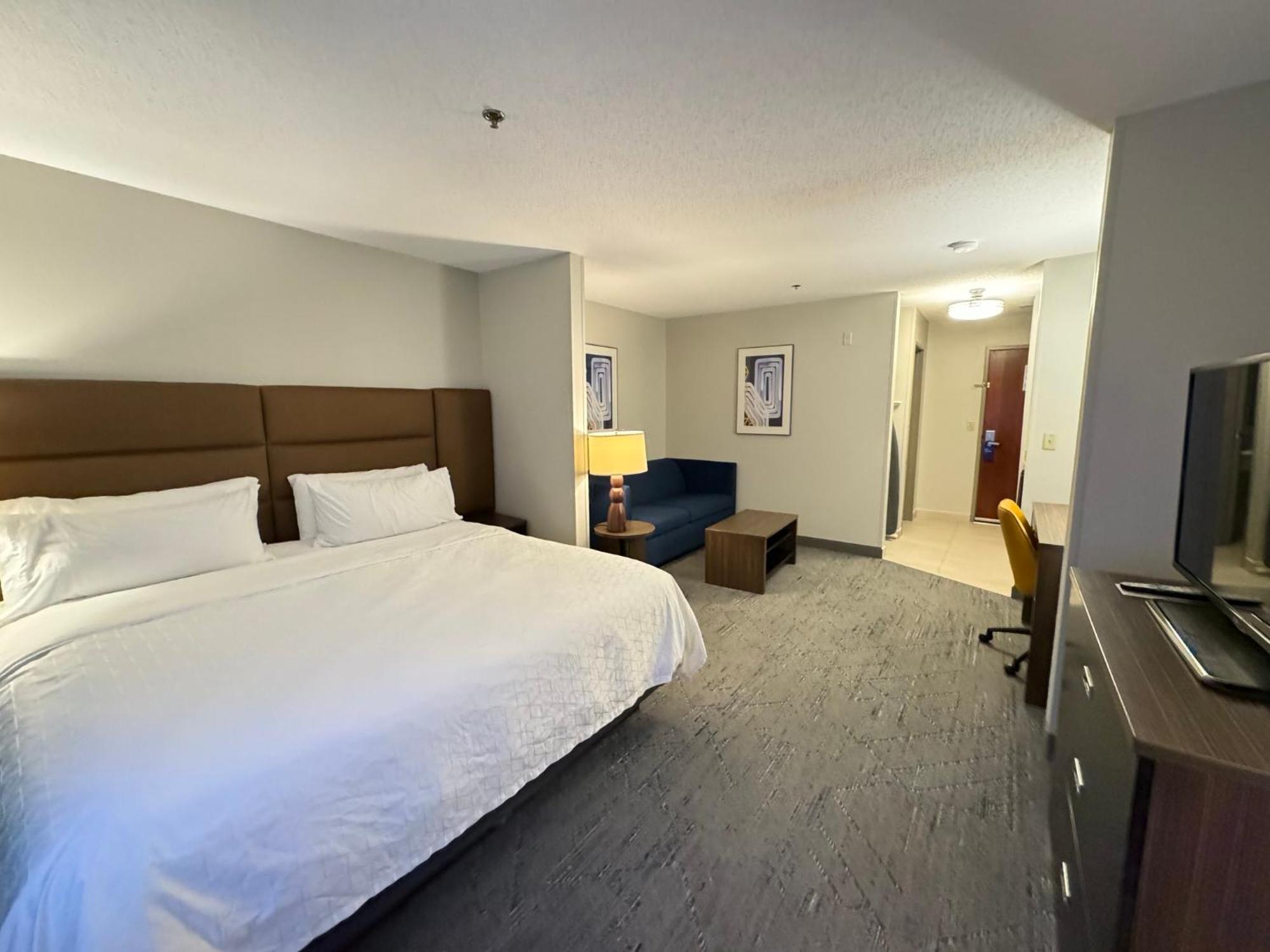 Holiday Inn Express Hotel & Suites St. Paul - Woodbury By Ihg Exterior photo