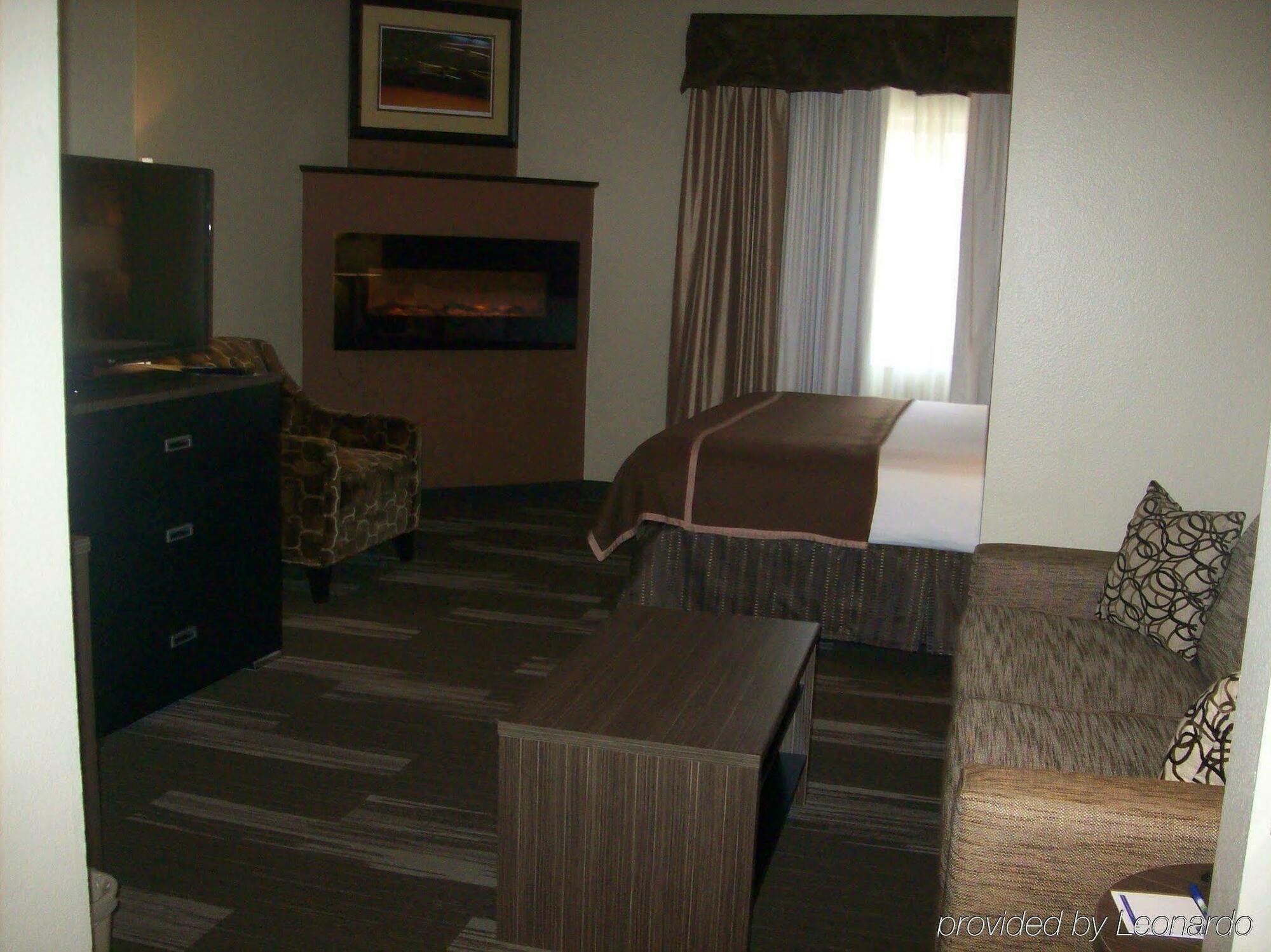 Holiday Inn Express Hotel & Suites St. Paul - Woodbury By Ihg Exterior photo